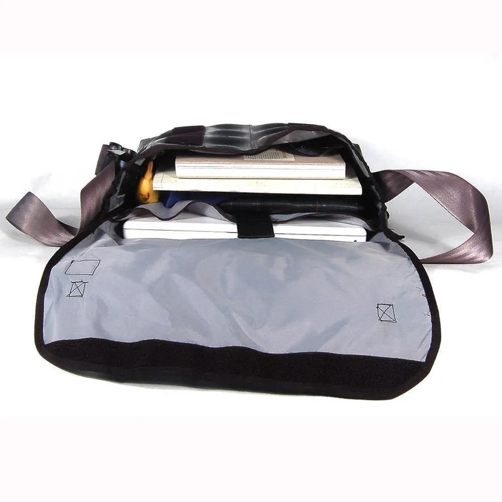 Alchemy Goods Black Pike Messenger Bag