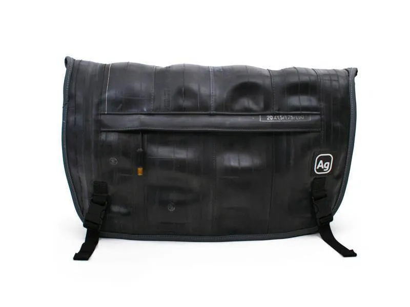Alchemy Goods Black Pike Messenger Bag