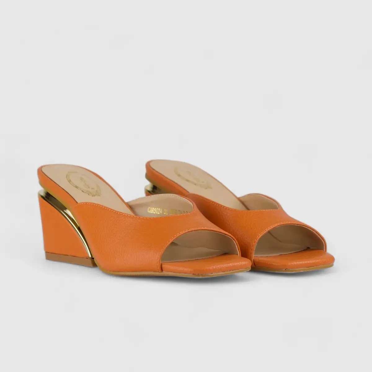 Bulbul Wedge Push In Orange CAR5024