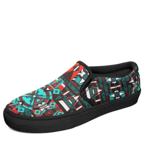 Captive Winter II Otoyimm Canvas Slip On Shoes