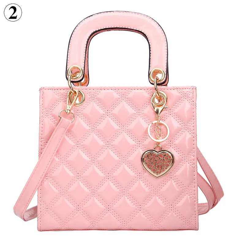 Christmas Gift Luxury Design Tote Bags For Women 2024 New Fashion Handbags Ladies Shoulder Bags Trending Lingge Chain Crossbody Bag And Purse