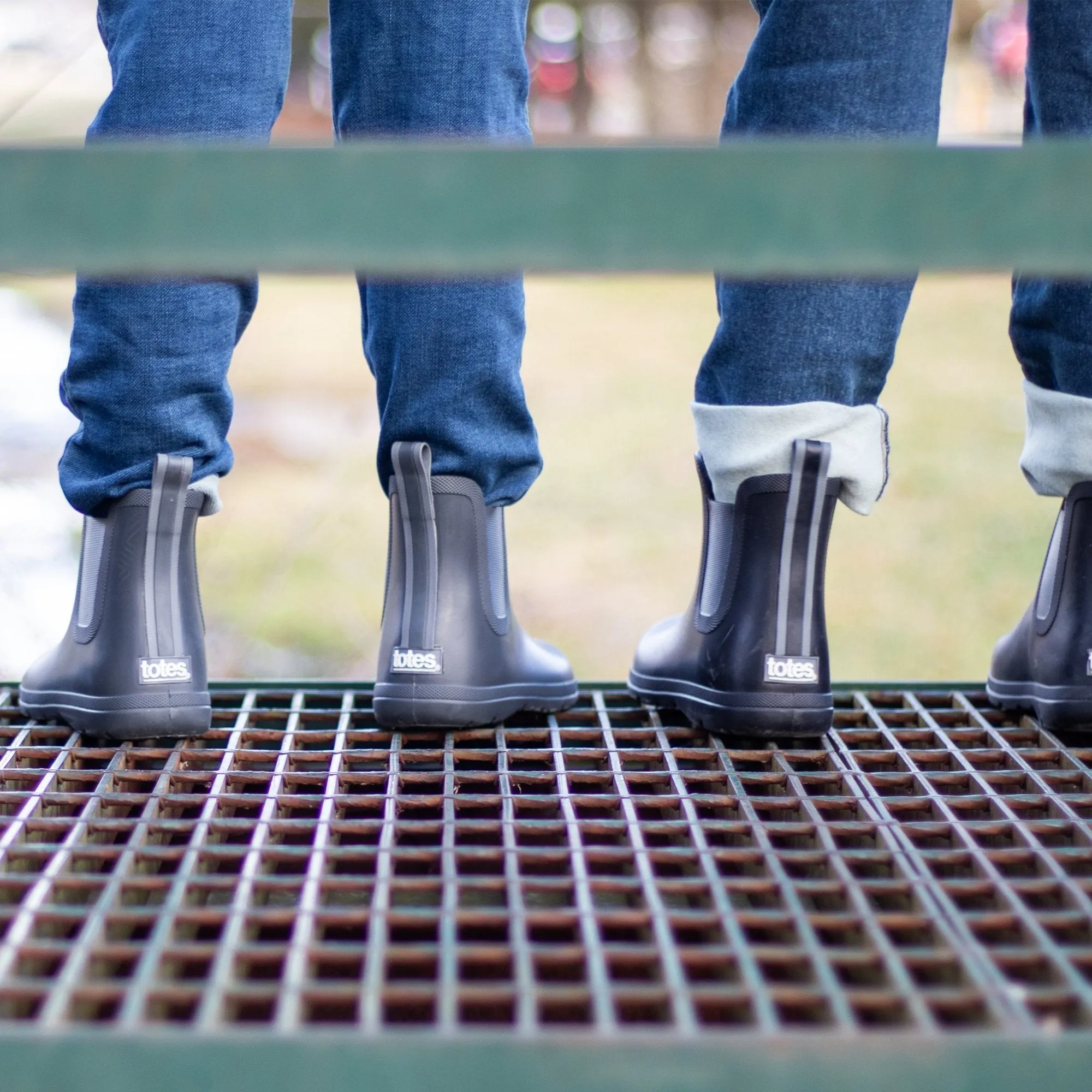 Cirrus™ Kid’s Chelsea Ankle Rain Boot