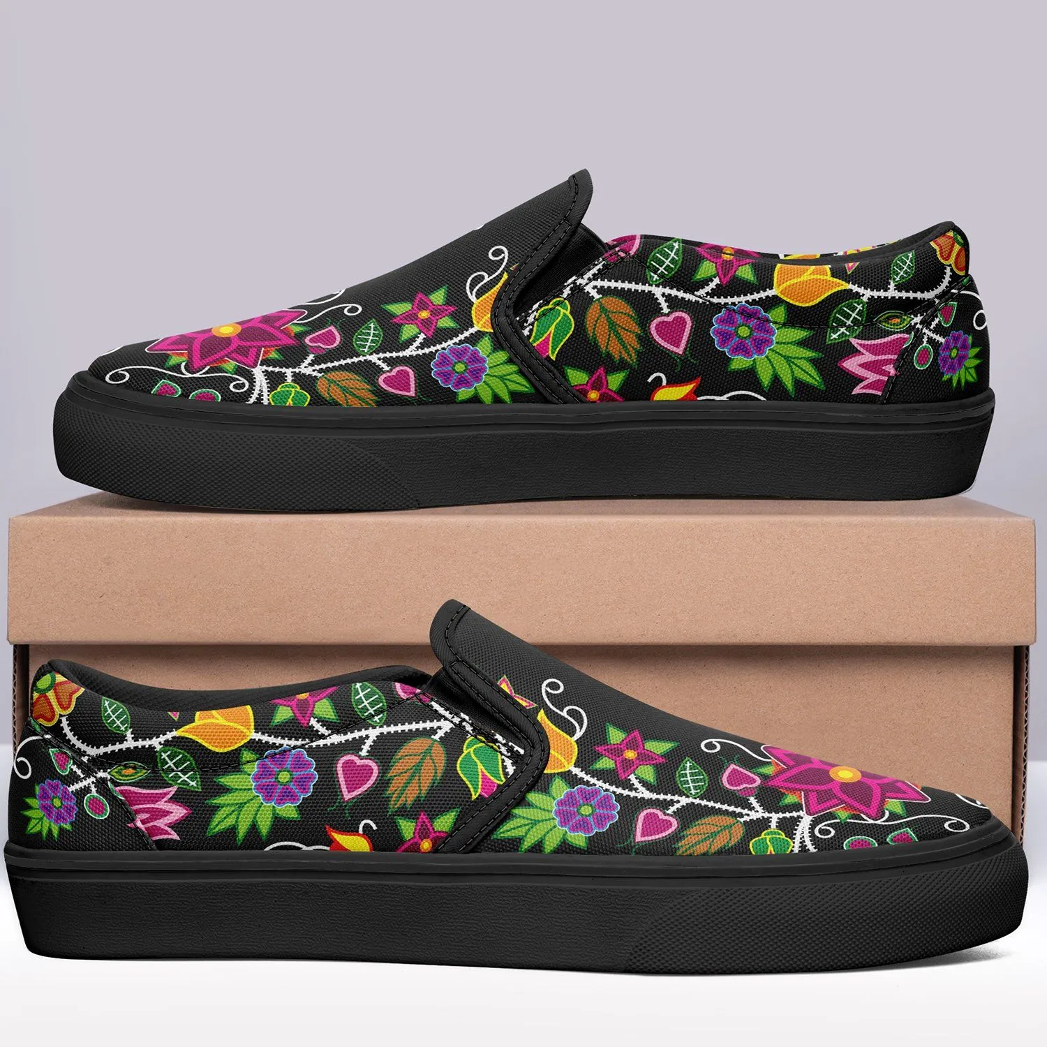 Floral Beadwork Otoyimm Canvas Slip On Shoes