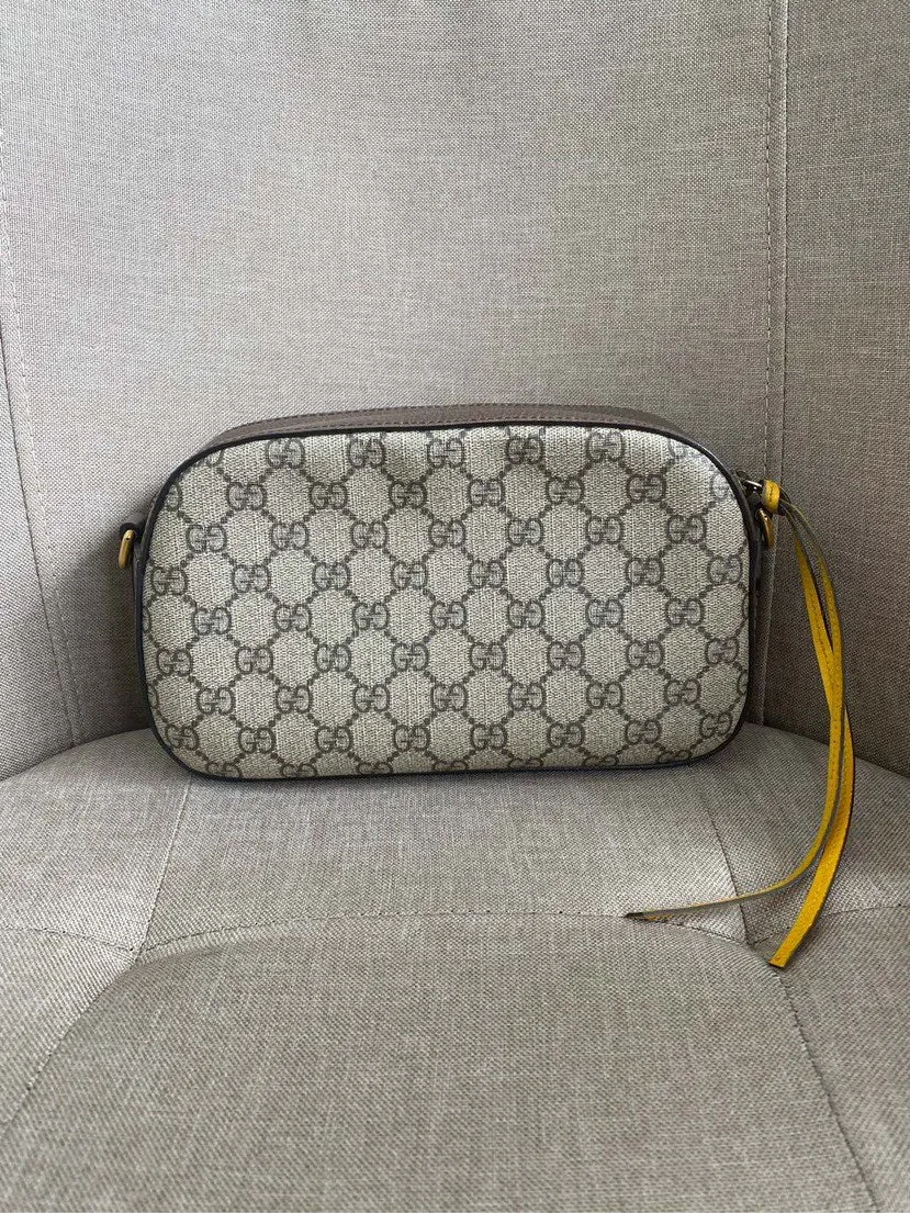 Gucci Beige GG Canvas Camera Bag with Green Red Strap 23x13cm