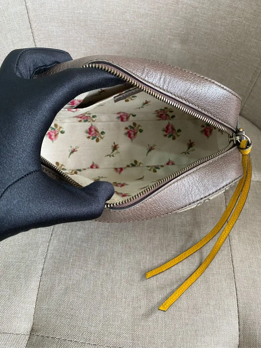 Gucci Beige GG Canvas Camera Bag with Green Red Strap 23x13cm