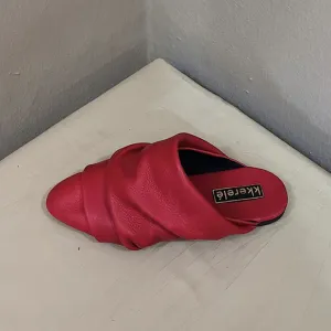 Roro Closed Toe Slip On Shoe - Red