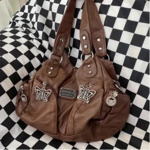 Sohiwoo Brown Y2k Womens Shoulder Bag Vintage Fashion Soft Pu Leather Gothic Tote Bag Punk Harajuku Casual Large Capacity Handbag