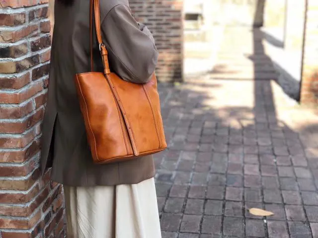 Stylish Womens Coffee Leather Tote Purse Over The Shoulder Handbags Purse