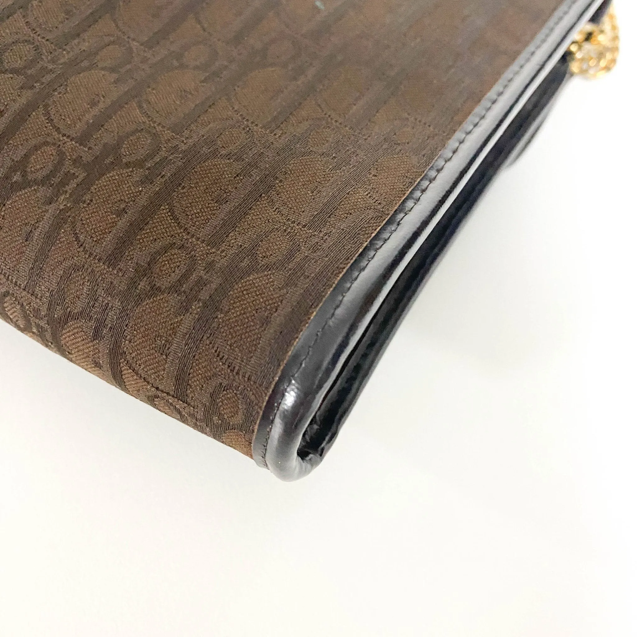 Trotter Oblique Brown Chain Shoulder Crossbody Bag
