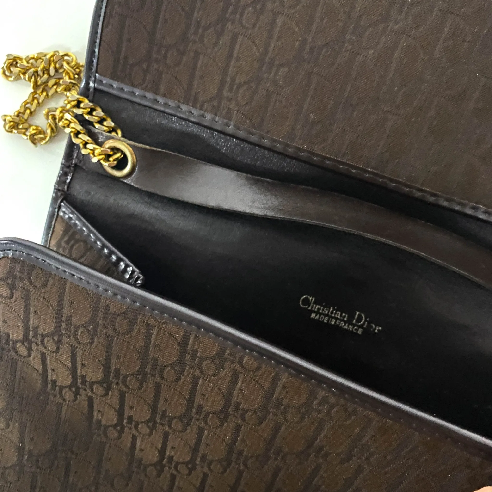 Trotter Oblique Brown Chain Shoulder Crossbody Bag
