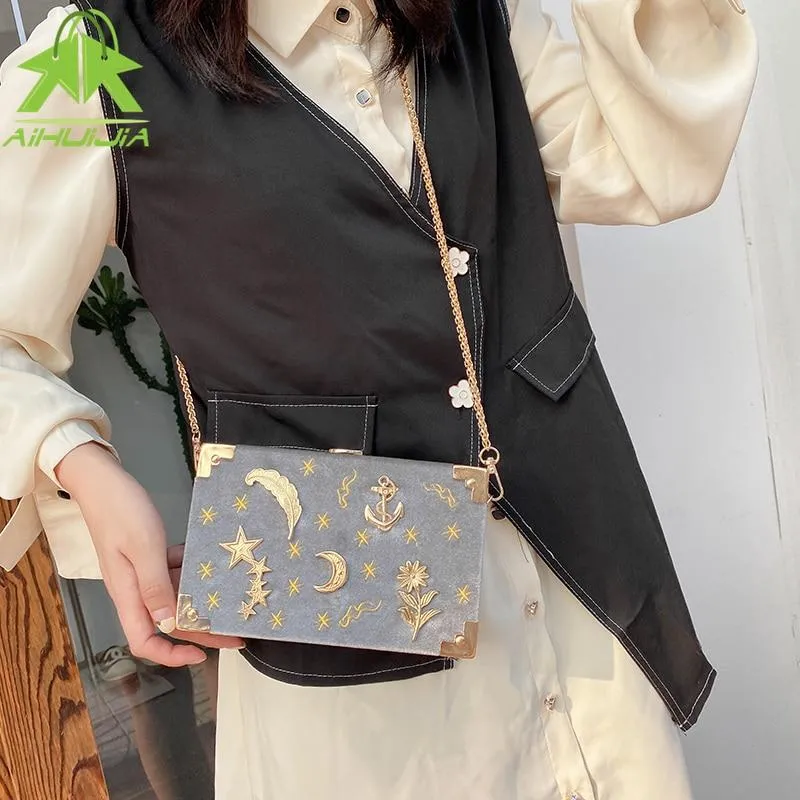 Vvsha Christmas Gift luxury Metal Badge Box Shape Handbag Purse Chain Party Clutch Bag new Kawaii Shoulder Crossbody Messenger Bags for women 1119